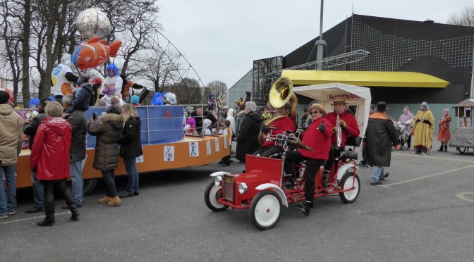 Orchestre animation Jazzymobile au carnaval d'Hérouville (76)