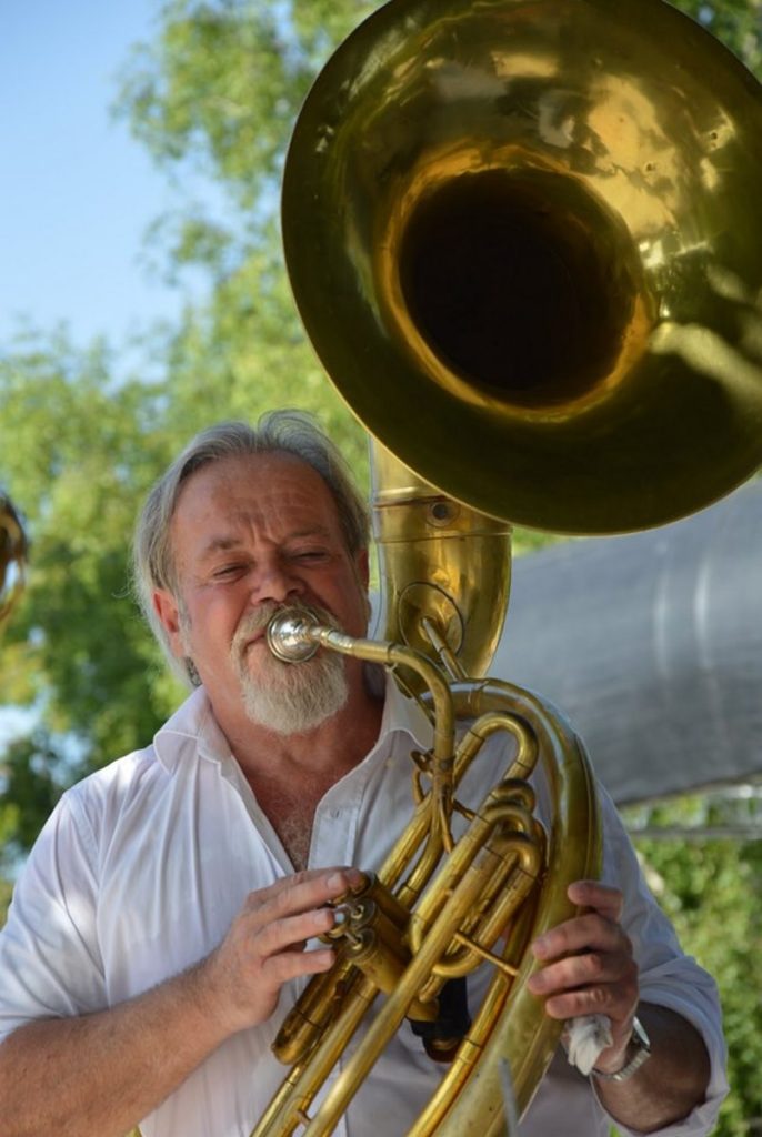 Sousaphone Festival Jazzin' Cheverny Dixieland Parade