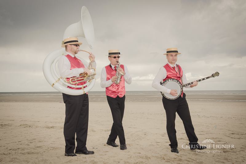 Trio de jazz mariage sur la plage du Touquet lors d'une cérémonie civile de mariage